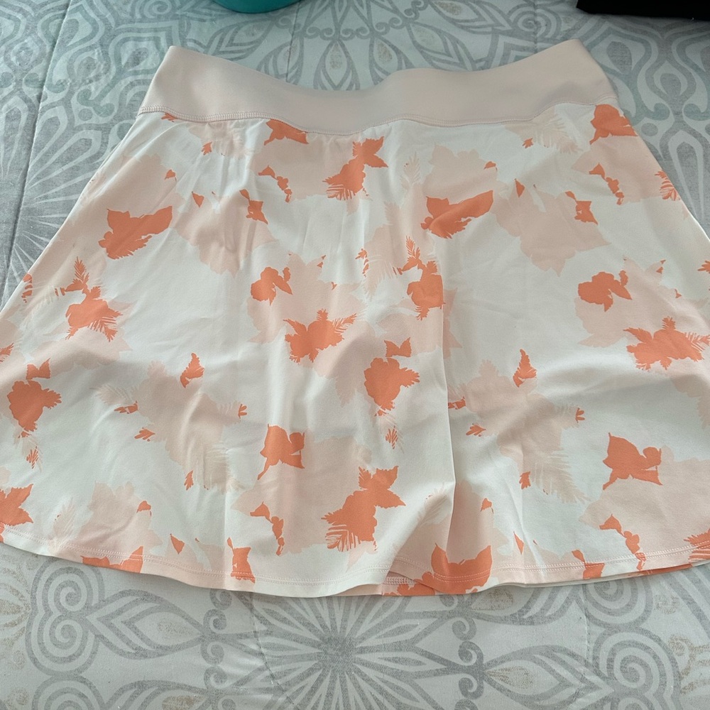 Puma coral flowered golf skirt
